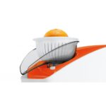 Bosch Compact Power Meat Grinder - 1600 Watt - White & Red - MFW3630I - Image 3